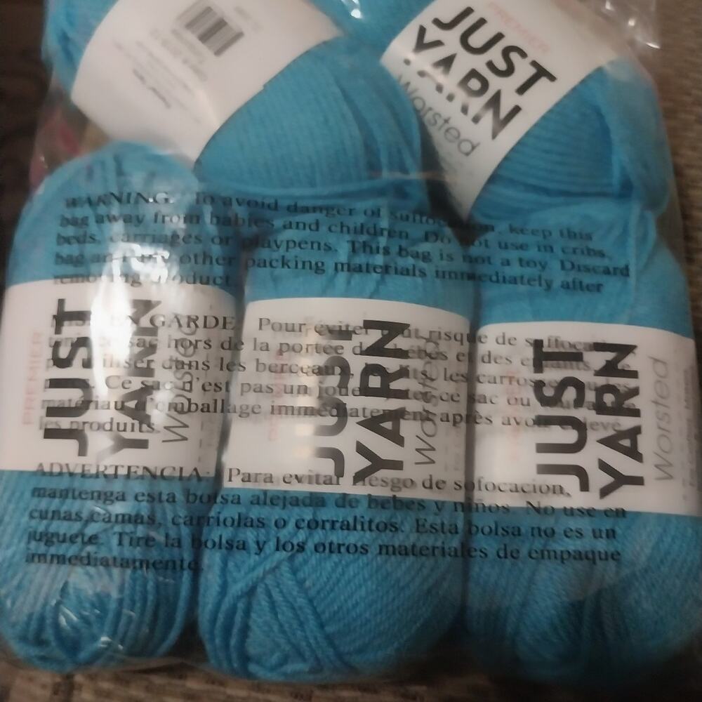 New Premier Just Yarn "Turquoise"
